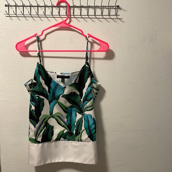 Banana Republic Tops - A Beautiful Banana Republic Tank Top!